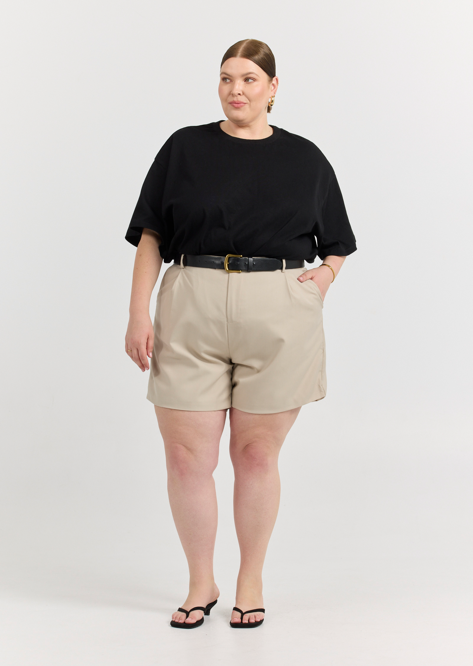 Nadine Tailored Short